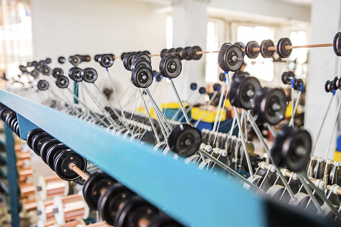 法蘭銅帶軟連接跨接線制(zhì)作(zuò)運用(yòng)